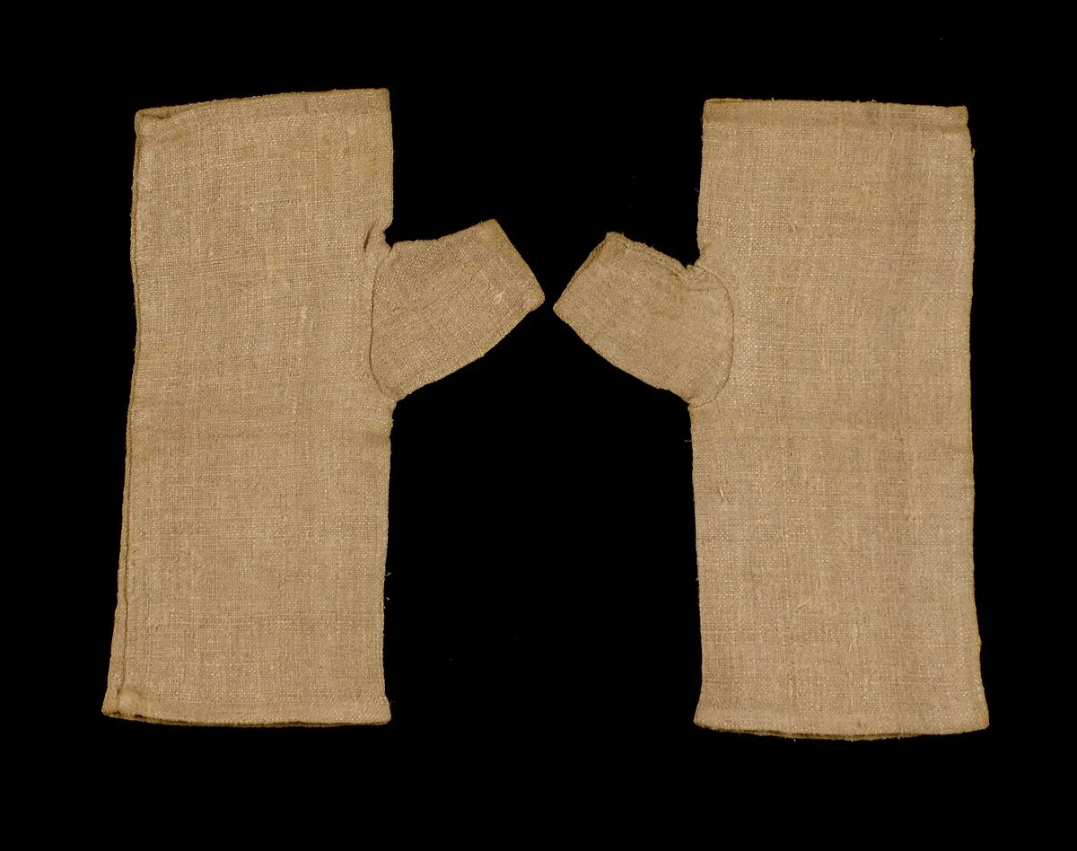 Mitts — Unknown