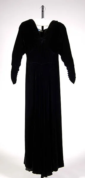 Evening dress — Valentina