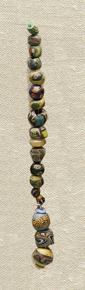 String of 3 Beads — Unknown