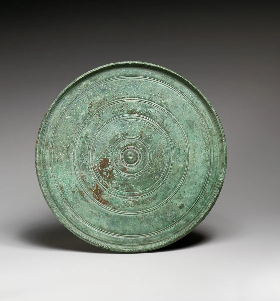 Bronze circular mirror — Unknown