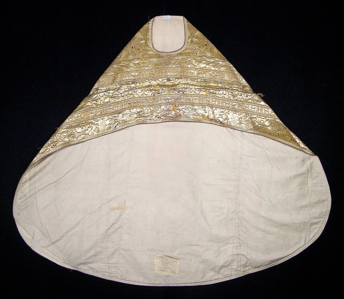 Set of vestments — Unknown
