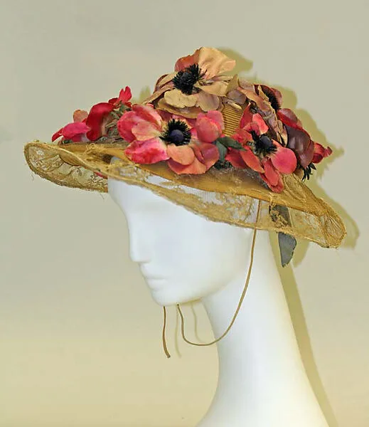 Hat — Unknown