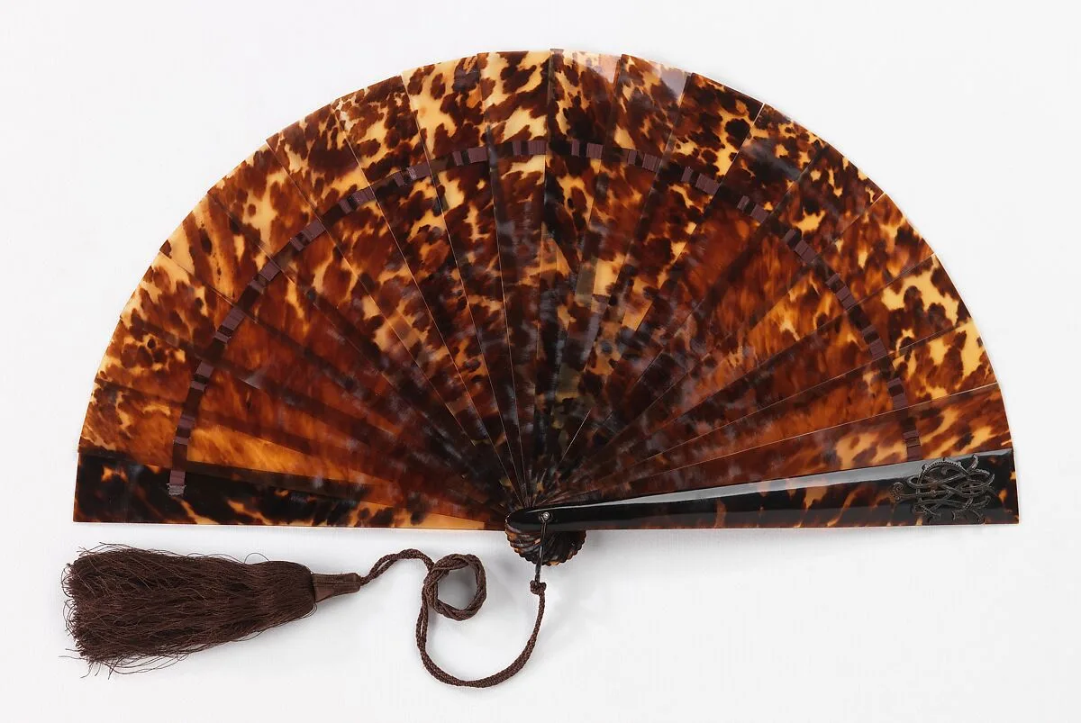 Brisé fan — Unknown