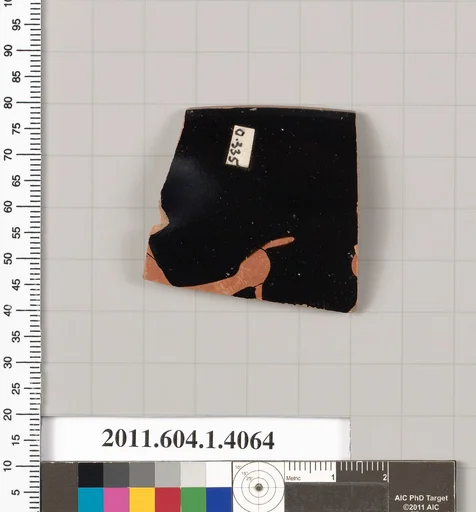 Terracotta rim fragment of a kylix (drinking cup)