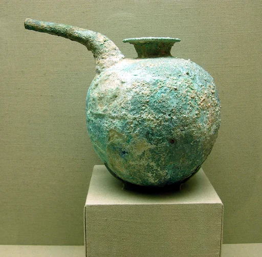 Jar with a spout