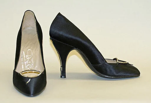 Evening pumps