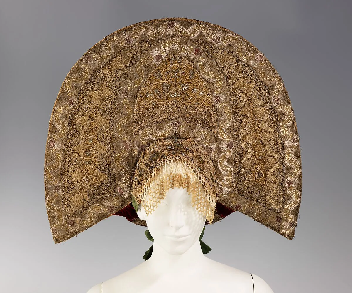 Headdress — Unknown