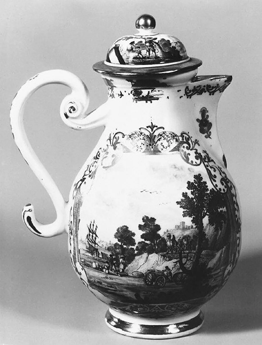 Coffeepot — Meissen Manufactory