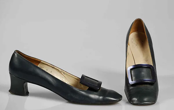 Pumps — Pierre Cardin