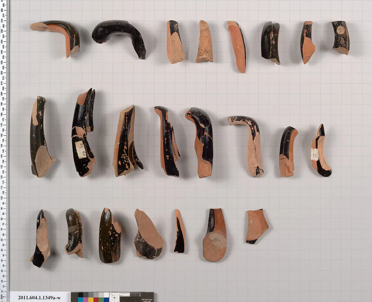 Terracotta fragments of kylikes (drinking cups) — Unknown
