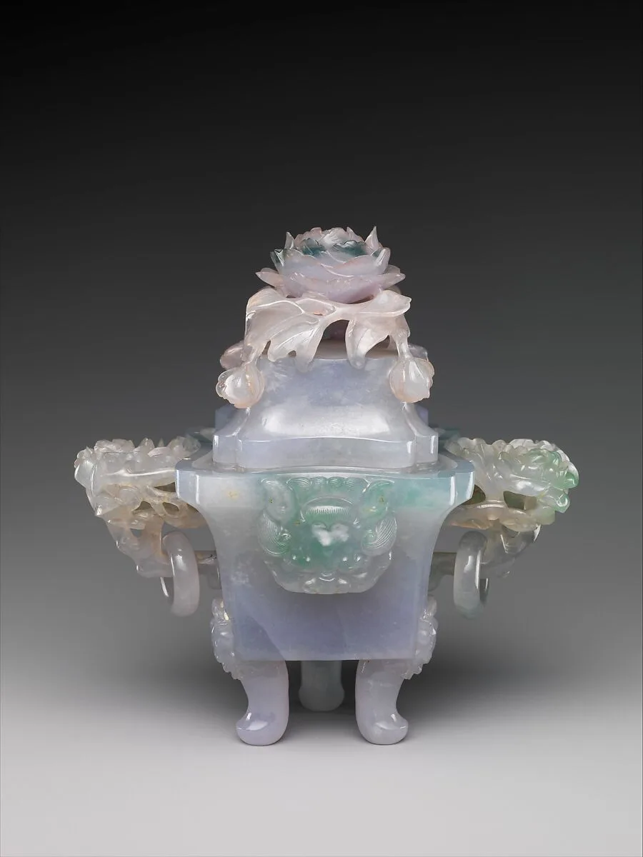 清晚期 翡翠鼎爐|Incense burner in the shape of an archaic tripod (ding) — Unknown