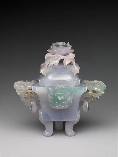 清晚期  翡翠鼎爐|Incense burner in the shape of an archaic tripod (ding)