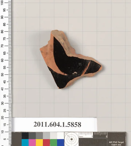Terracotta fragment of a kylix: eye-cup (drinking cup)