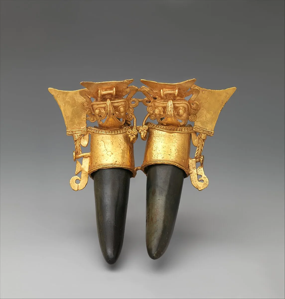 Double-Bat-Head Figure Pendant — Unknown