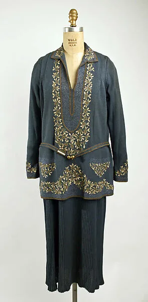 Dress — Unknown