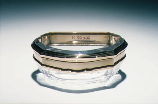 Snuffbox (part of a set)