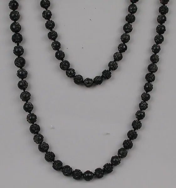 Necklace — Unknown