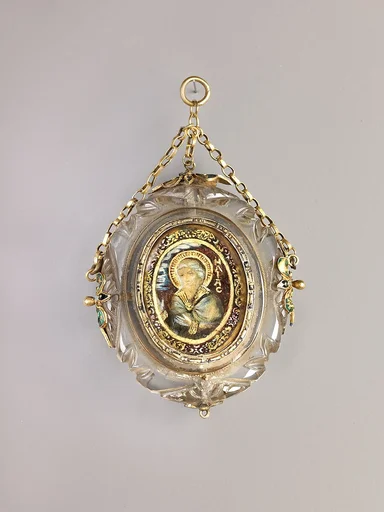 Devotional pendant