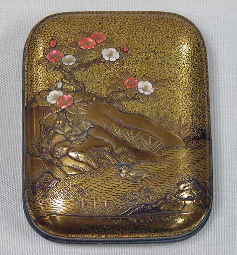 椿鴛鴦蒔絵香合|Incense Container (Kōgō) with Camellia and Mandarin Ducks