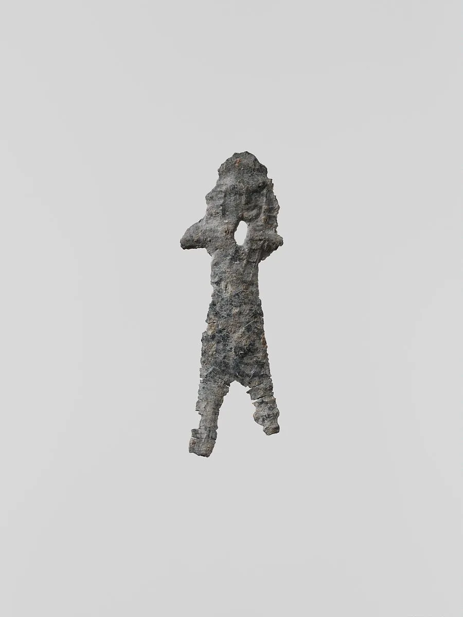 Statuette of a woman votary — Unknown