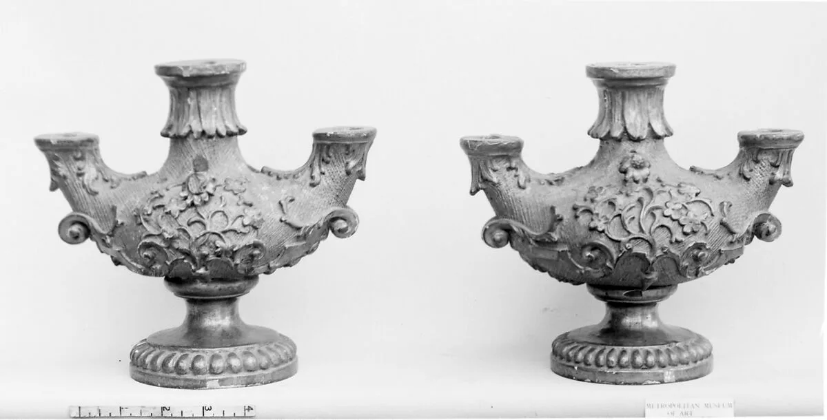 Pair of vases — Unknown
