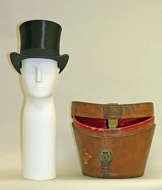 Hat — Unknown