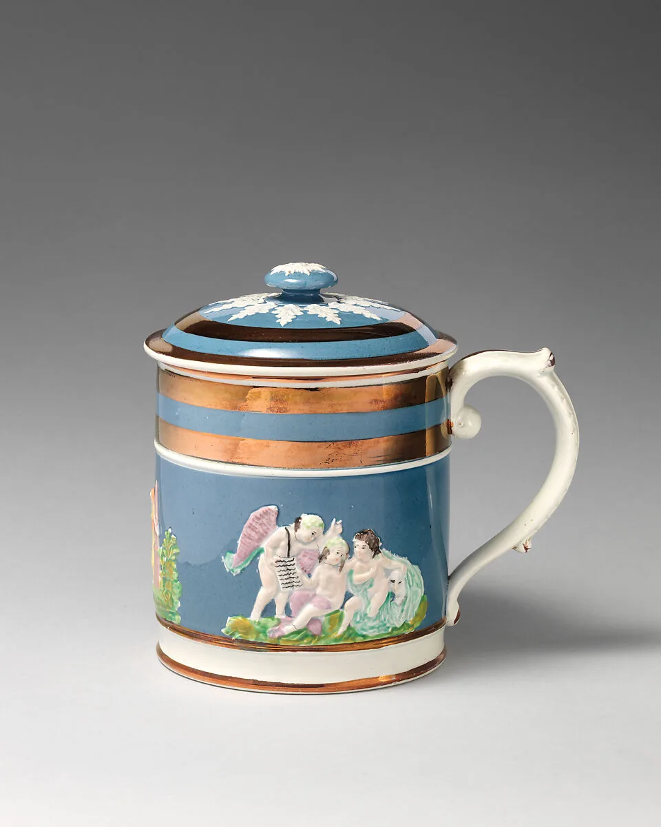 Mug with lid — Unknown