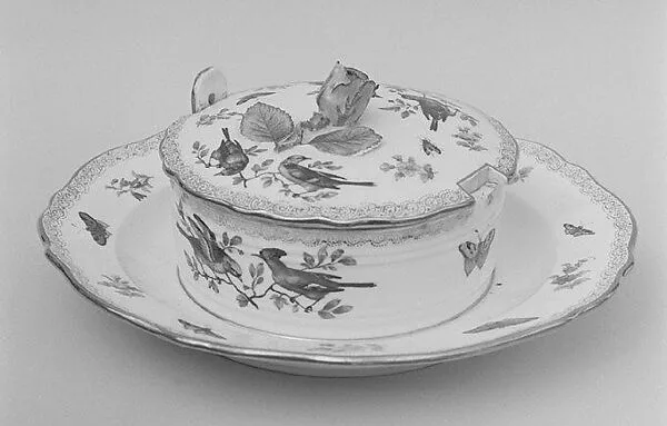 Butter dish with cover — Meissen Manufactory