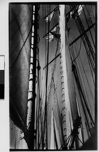 [South Seas: Detail of Mast and Rigging of Cressida]