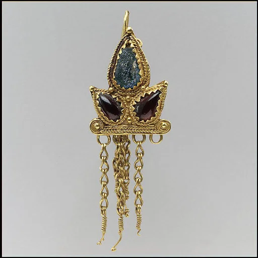 Earring