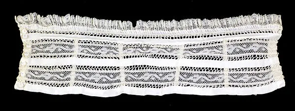 Collar — Unknown
