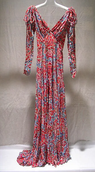 Evening dress — Wilson Folmar|Jay-Thorpe, Inc.