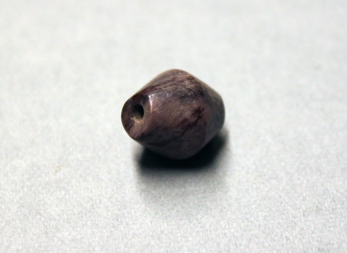 Bead — Unknown
