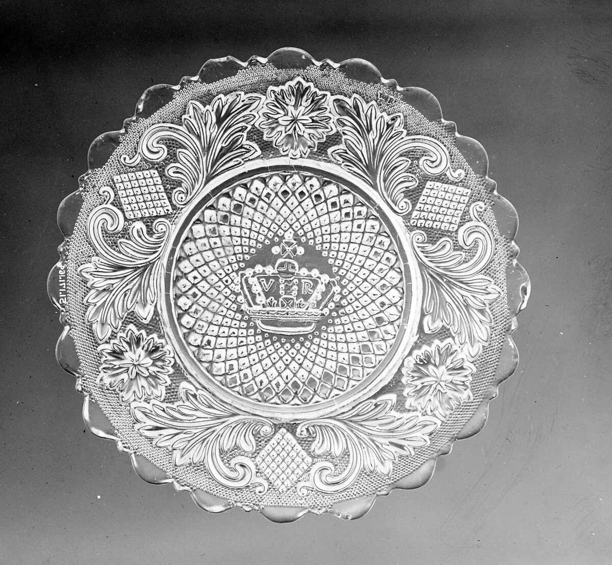 Plate — Unknown