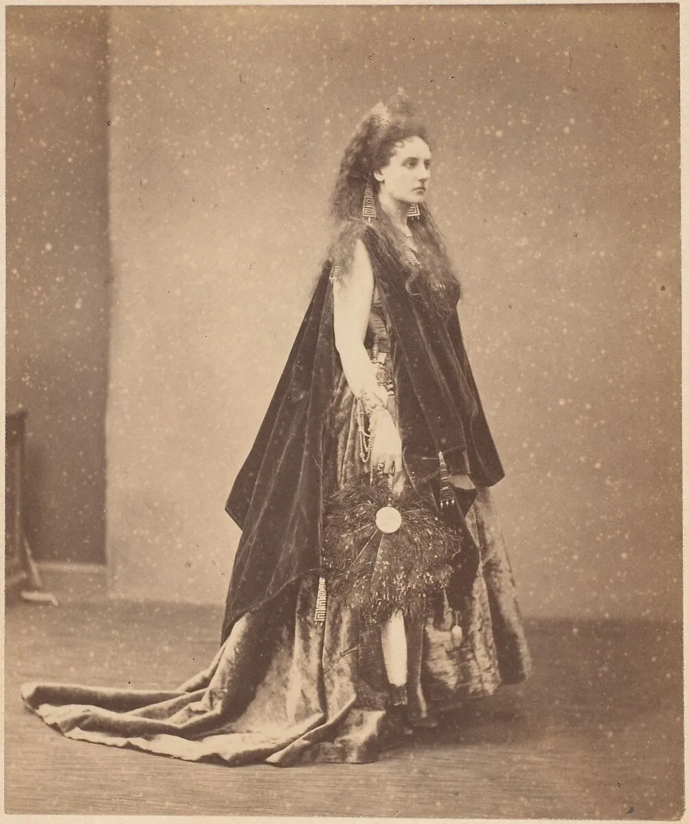 La Reine d'Étrurie — Pierre-Louis Pierson|Countess Virginia Oldoini Verasis di Castiglione