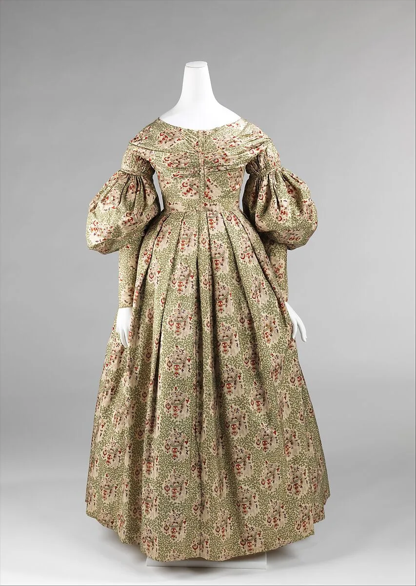 Morning dress — Unknown