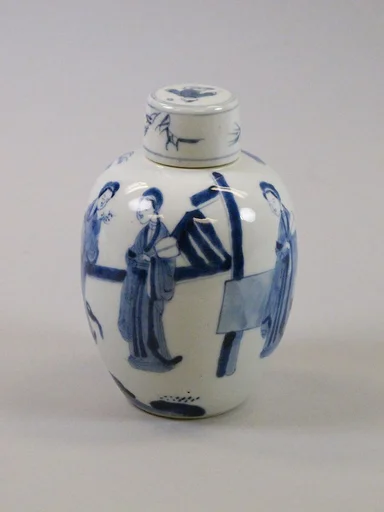 清康熙 景德鎮窯青花仕女圖茶葉罐|Tea leaf jar with ladies at leisure