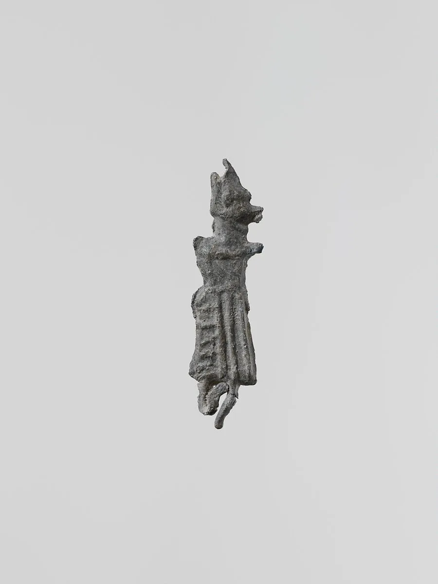 Statuette of a flute-player, female — Unknown
