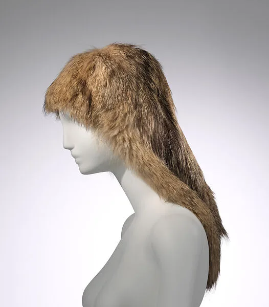Headpiece — Ines Kaag|Martin Margiela|Desiree Heiss|Bless|Maison Margiela