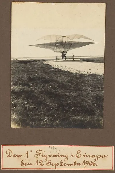 Den 1' Flyvning i Europa Sen 12 September 1906. — Jacob Christian Hansen Ellehammer|Vilhelm Ellehammer