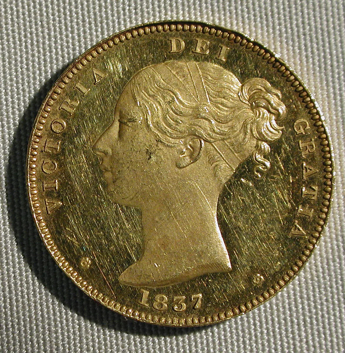 Victoria proof sovereign — William Wyon