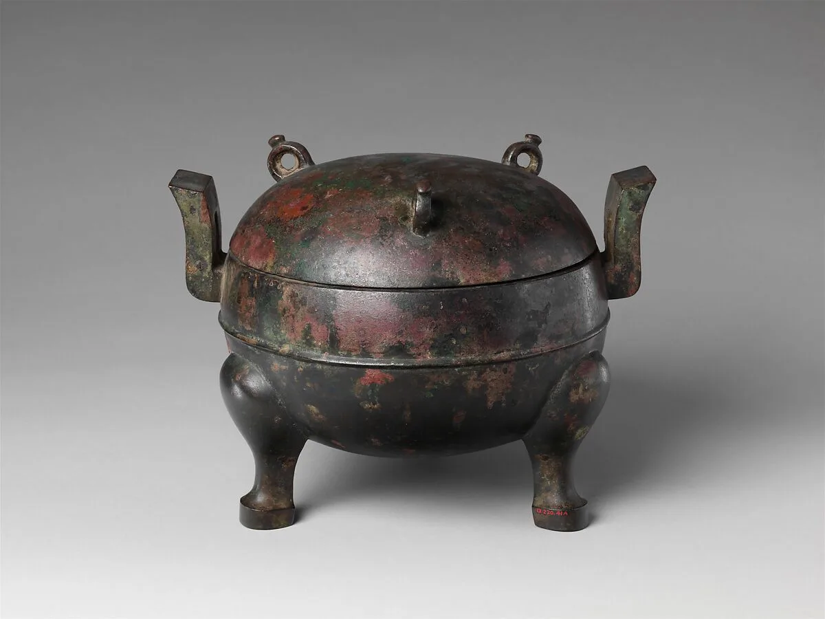 东周至西汉 青銅鼎|Ritual Tripod Cauldron with Cover (Ding) — Unknown