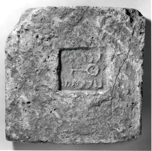 Glazed brick