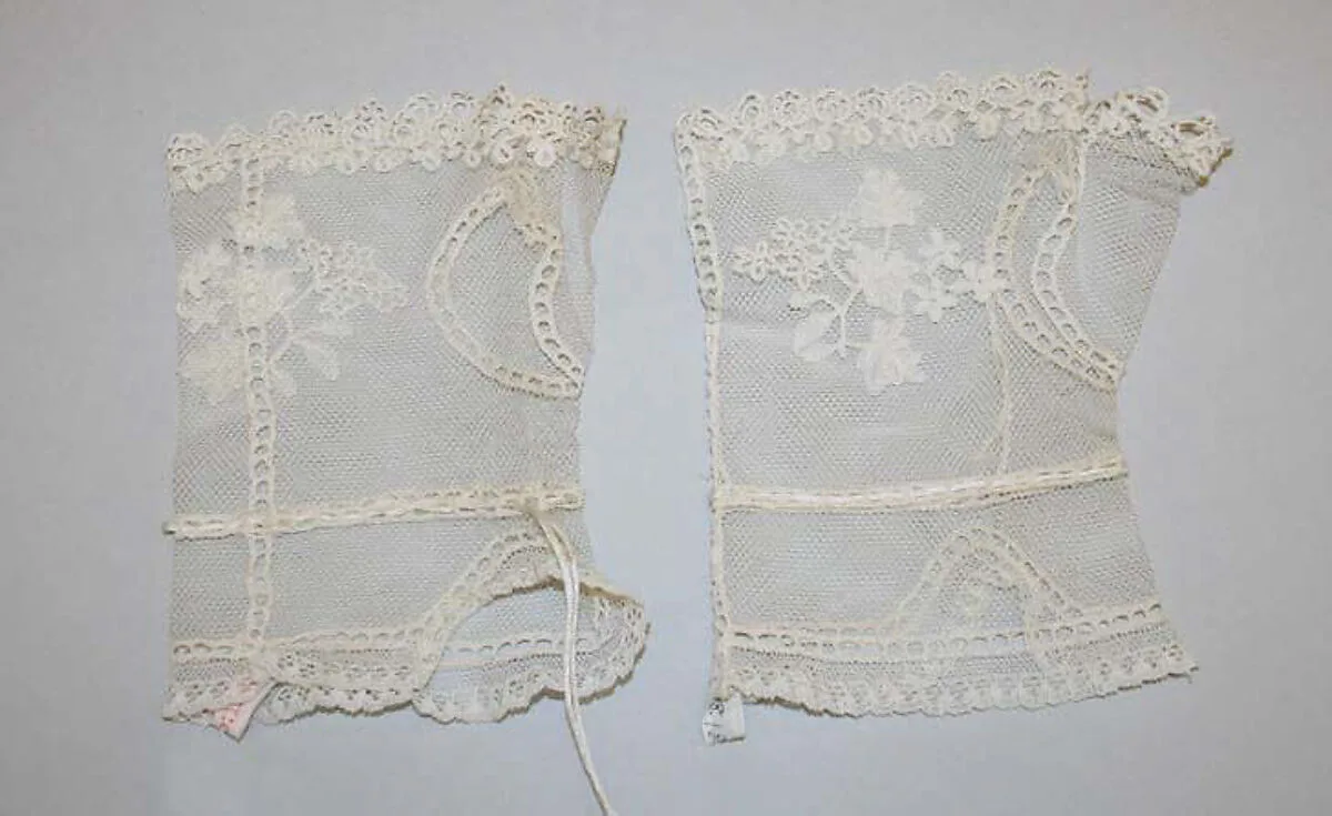 Mittens — Unknown