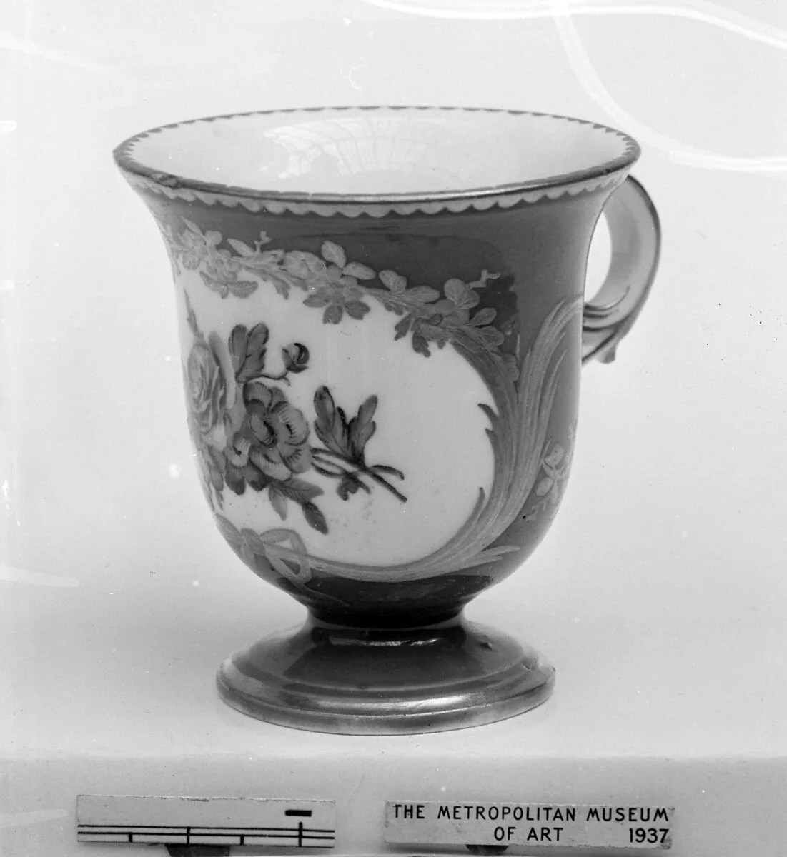 Ice cream cup (Tasse à glace) (part of a service) — Sèvres Manufactory|Charles-Nicolas Buteux