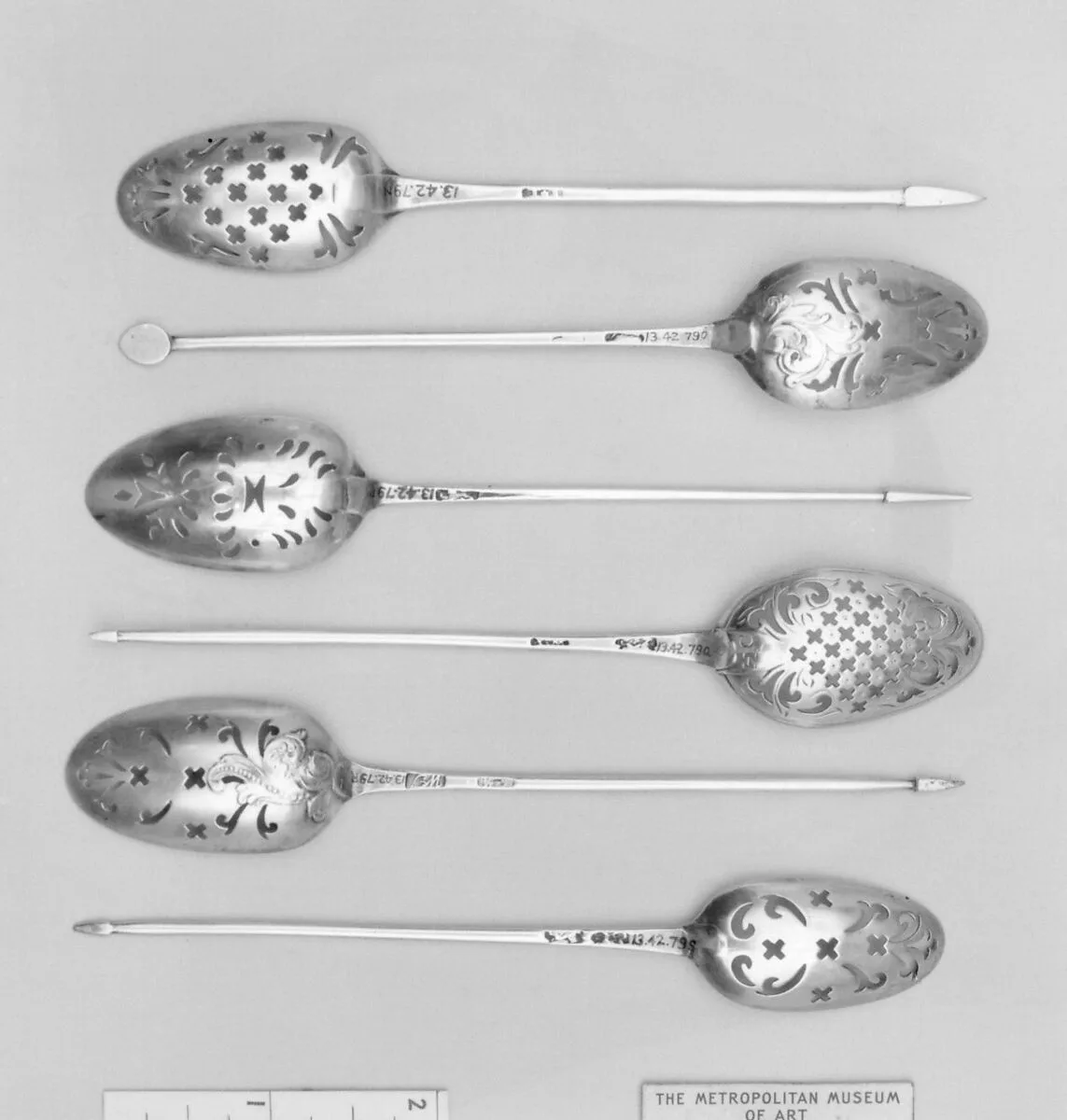 Strainer spoon — William Tant