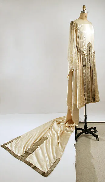 Wedding dress — Paul Poiret