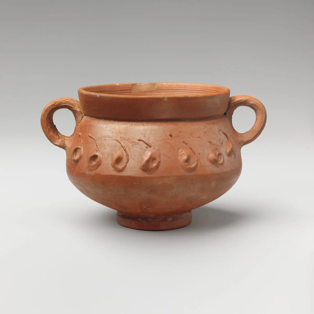 Terracotta cup with barbotine decoration — Unknown