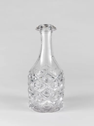 Half-pint decanter