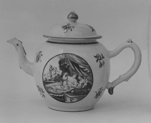 Teapot (part of a service)